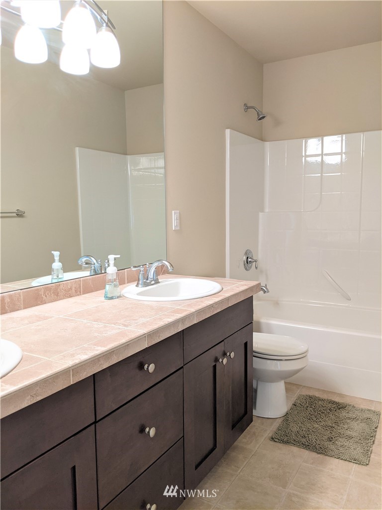 257 Vashon Avenue Northeast Renton, WA 98059 - Photo 18 of 23