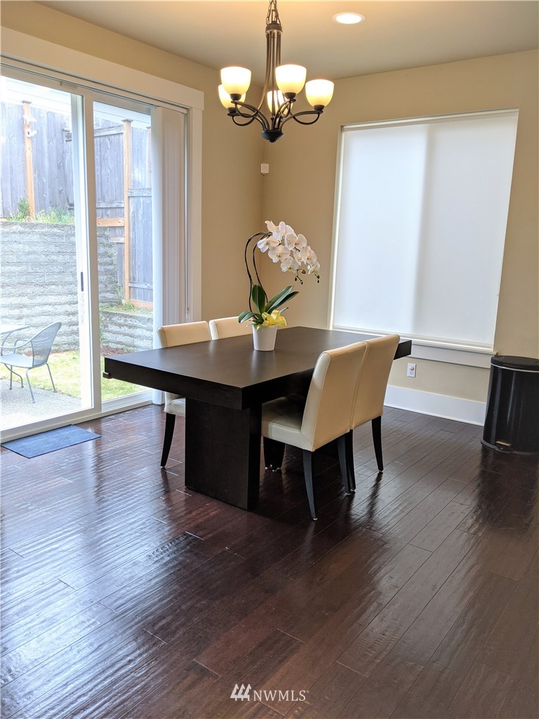 257 Vashon Avenue Northeast Renton, WA 98059 - Photo 10 of 23