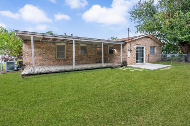 $1,800 | 5229 North Ira Street, Haltom City, TX 76117