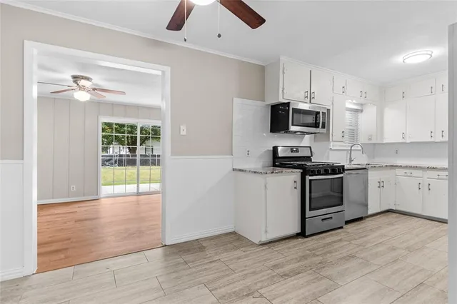 $1,800 | 5229 North Ira Street, Haltom City, TX 76117