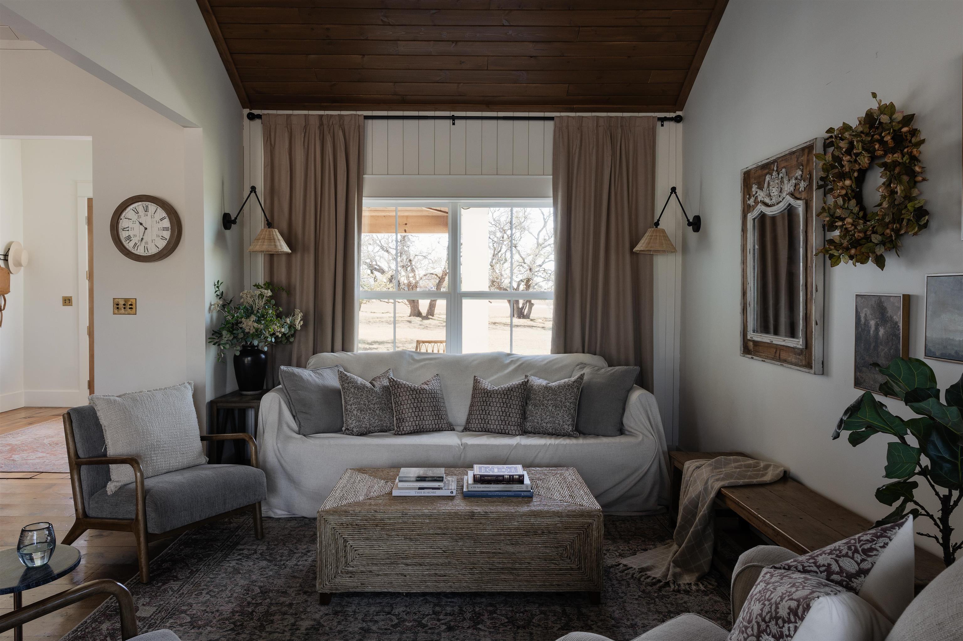 167 Sable Pass Lampasas, TX 76550 - Photo 3 of 30 a living room with furniture and a large window