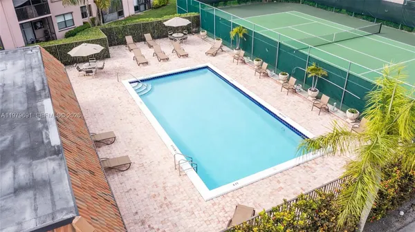 an aerial view of lake residential house with outdoor space