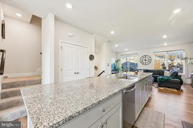 $425,000 | 6878 Barrowfield Place, Bryans Road, MD 20616