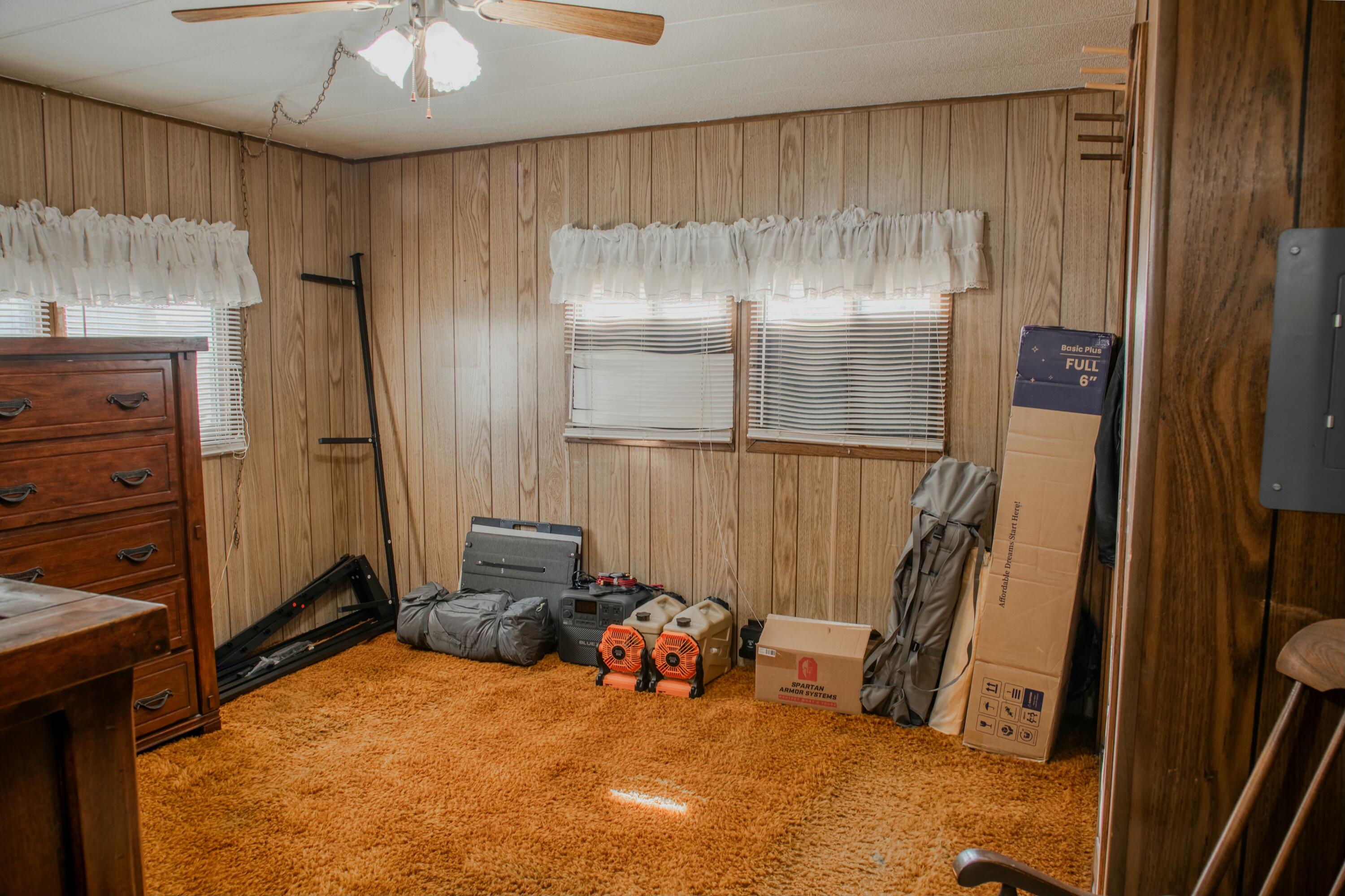 3777 Falcon Street, Unit 10 White City, OR 97503 - Photo 10 of 19 Entering Bedroom 2