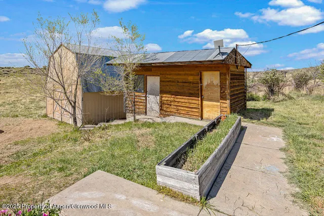 $439,900 | 5904 County Road 31, Craig, CO 81625