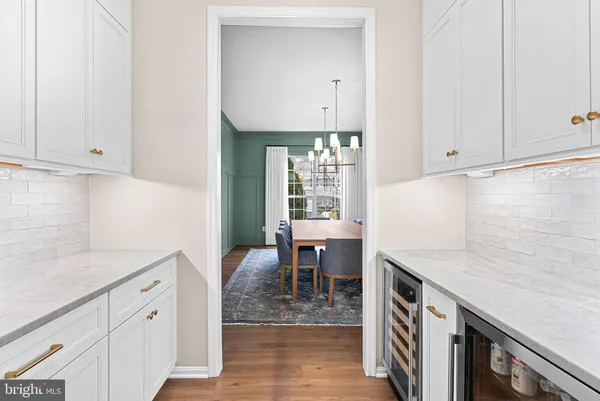 $2,250,000 | 43250 Candice Drive, Ashburn, VA 20148