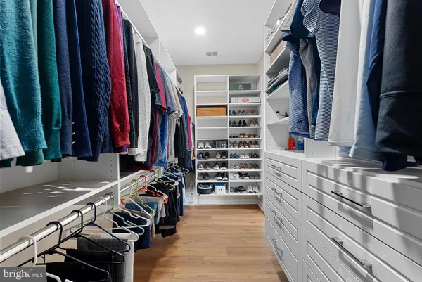 $2,250,000 | 43250 Candice Drive, Ashburn, VA 20148