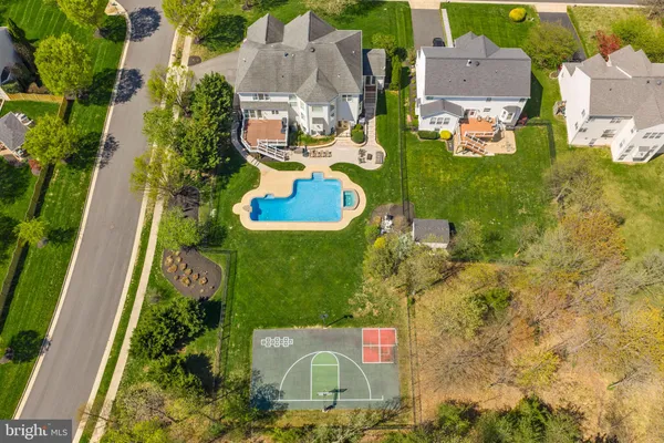 $2,250,000 | 43250 Candice Drive, Ashburn, VA 20148