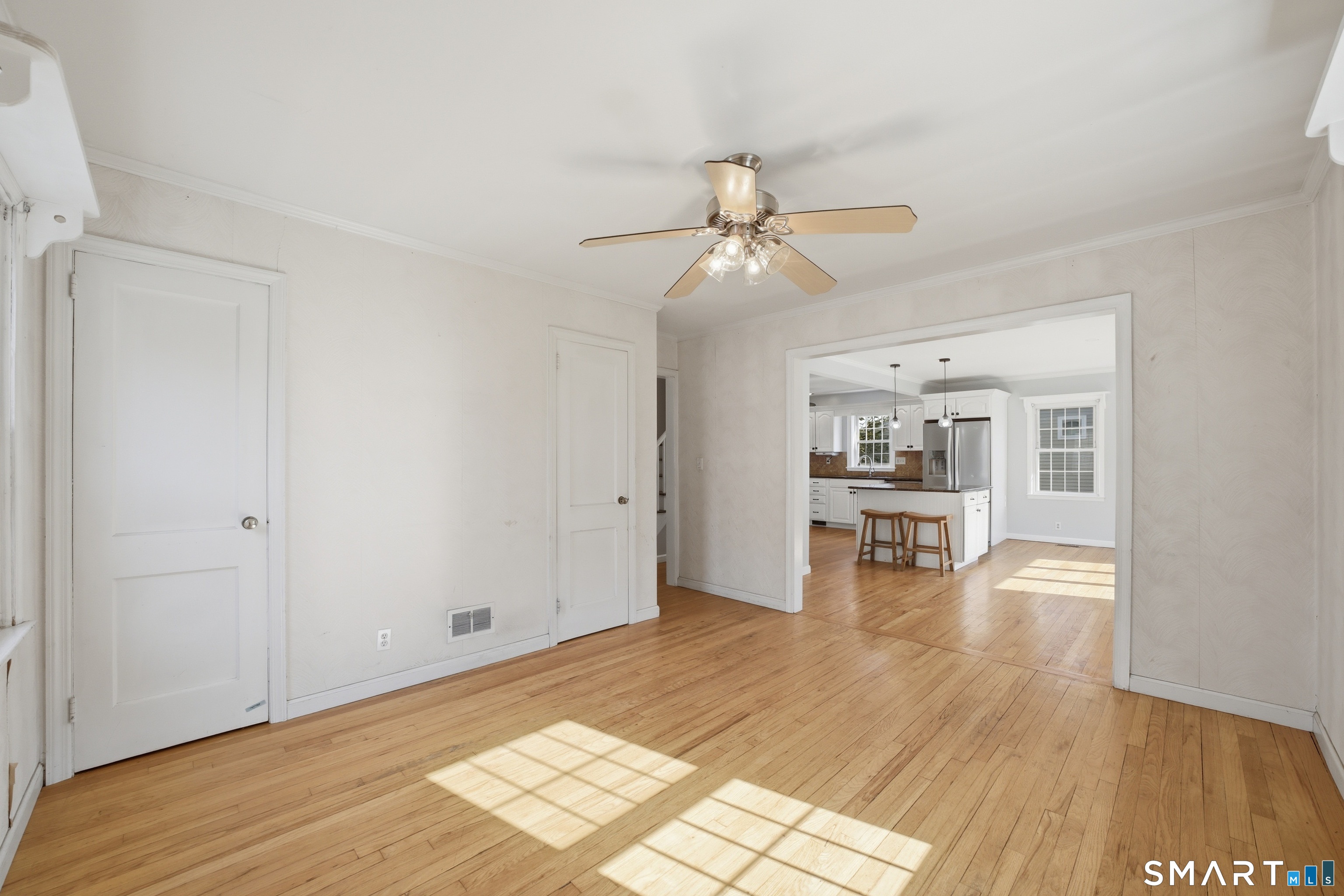775 Stratford Road Stratford, CT 06615 - Photo 16 of 40