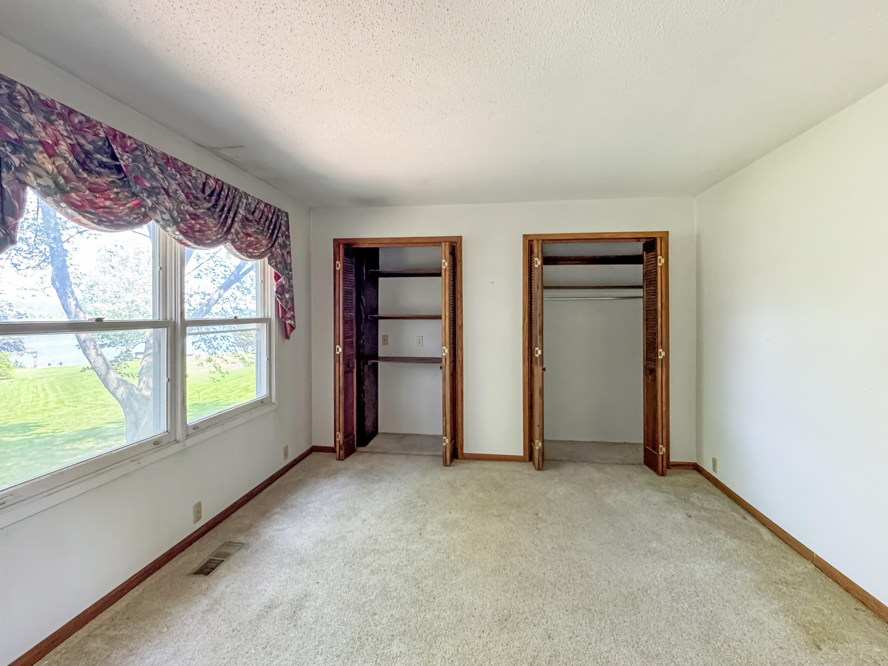 5831 Belding Road Northeast Rockford, MI 49341 - Photo 19 of 36 59d33626a1b4ae8d8e0533d3e72b47ad70f9778a