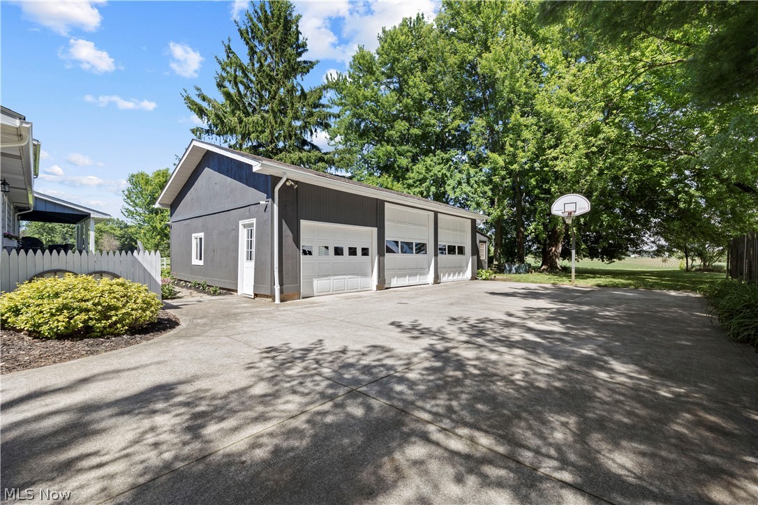 11611 Vermilion Road Oberlin, OH 44074 - Photo 3 of 38