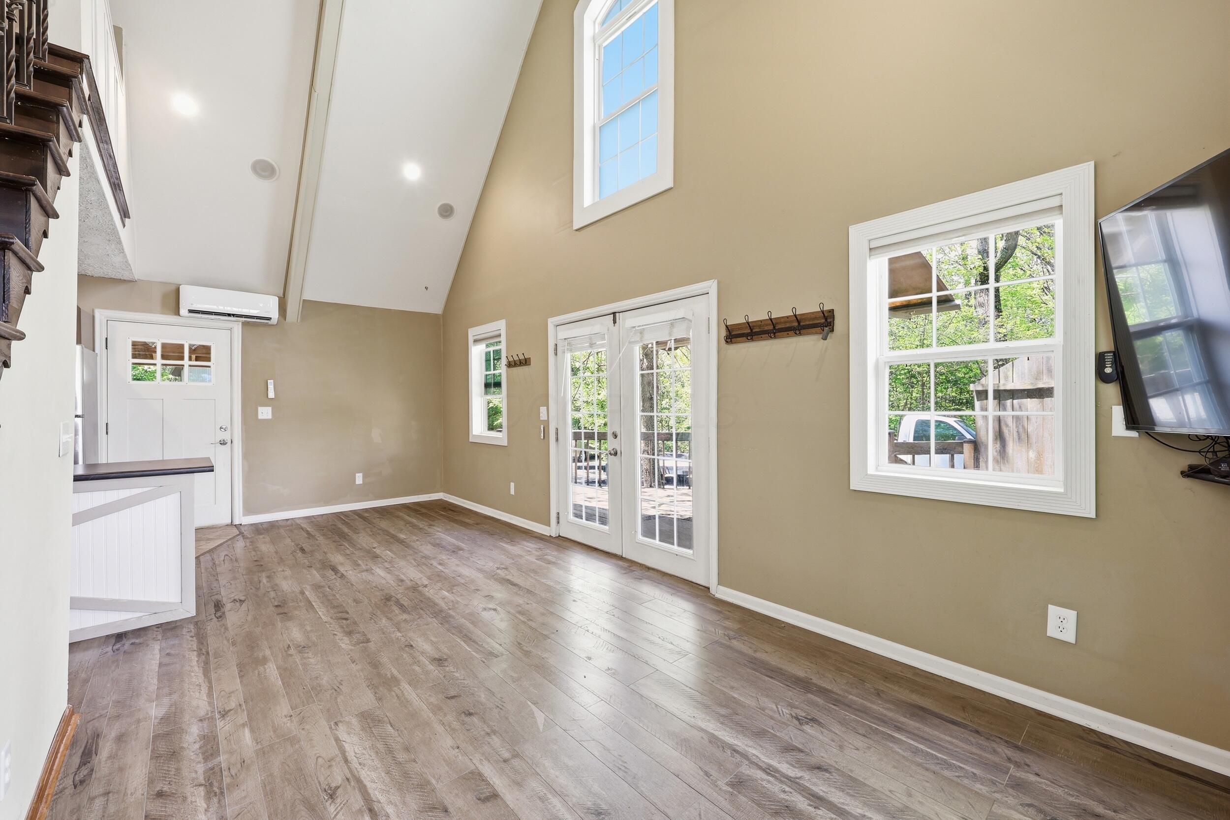 13995 Graham Road Southwest Pataskala, OH 43062 - Photo 11 of 40