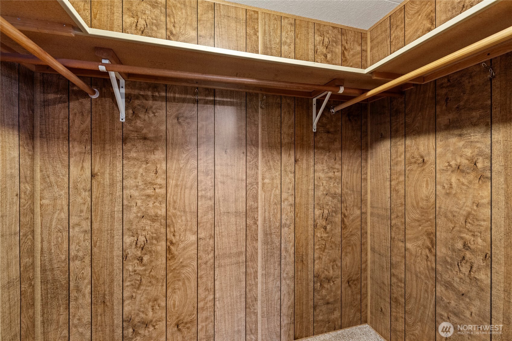 2725 East Fir Street, Unit 41 Mount Vernon, WA 98273 - Photo 18 of 38 a view of a room with shower