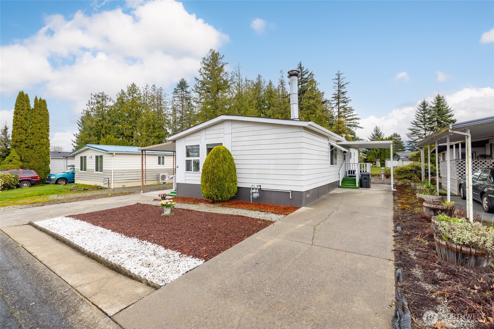 2725 East Fir Street, Unit 41 Mount Vernon, WA 98273 - Photo 2 of 38