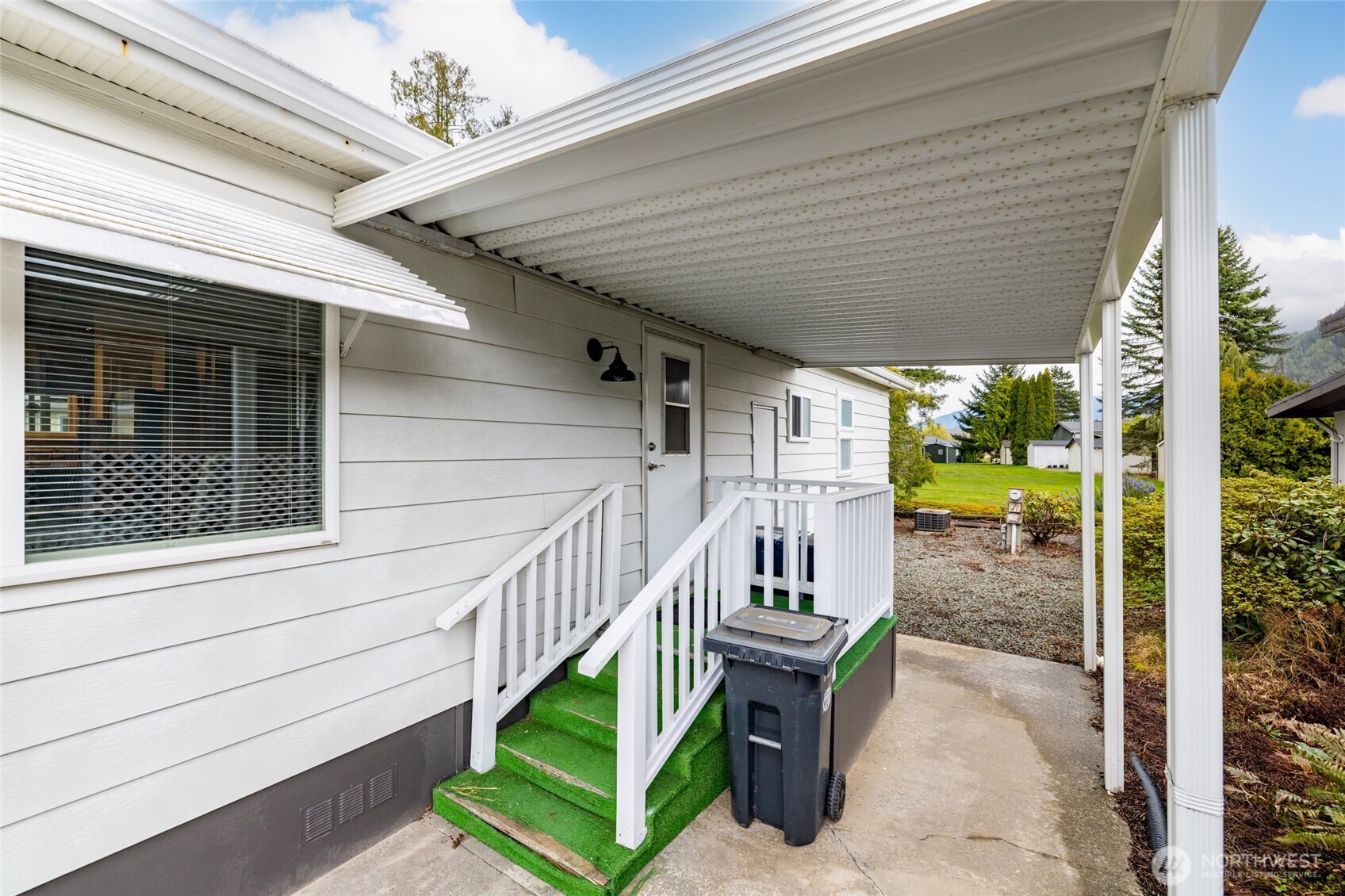 2725 East Fir Street, Unit 41 Mount Vernon, WA 98273 - Photo 31 of 38 a view of entryway with patio