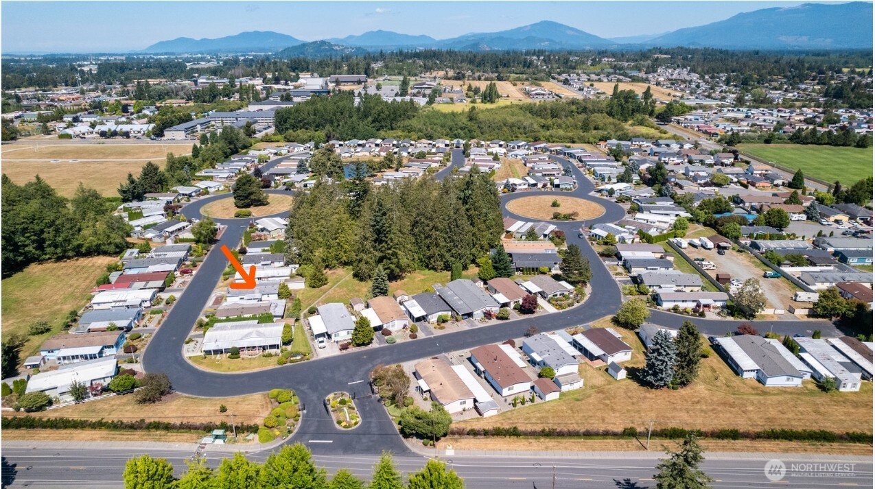 2725 East Fir Street, Unit 41 Mount Vernon, WA 98273 - Photo 36 of 38 an aerial view of a city
