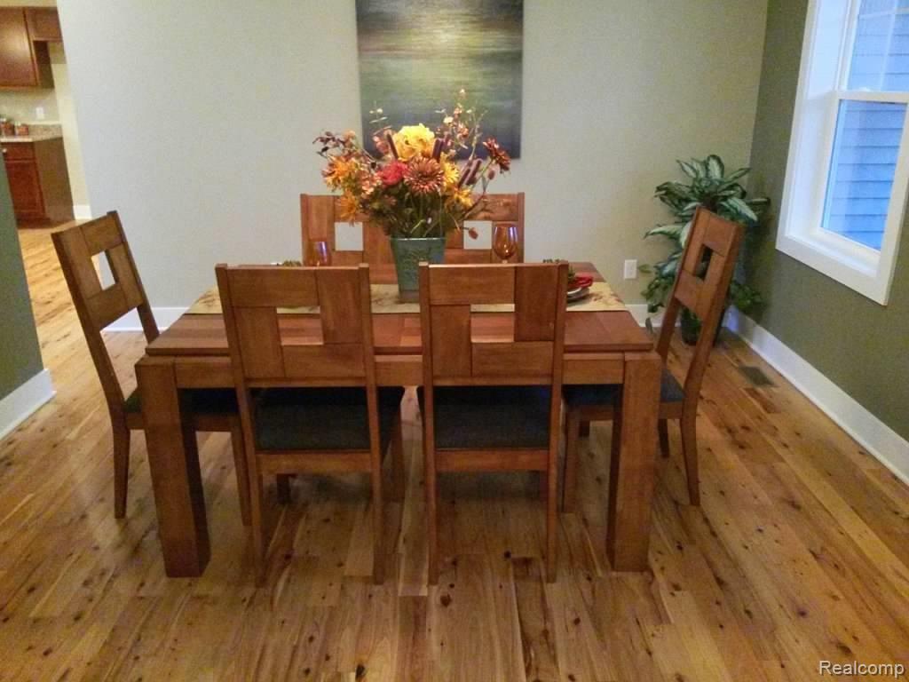 8685 Mcgregor Road Pinckney, MI 48169 - Photo 17 of 25 10.jpg