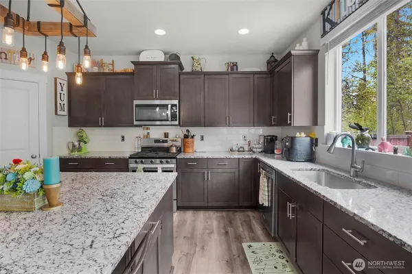 $849,990 | 10507 35th Street Northeast, Lake Stevens, WA 98258