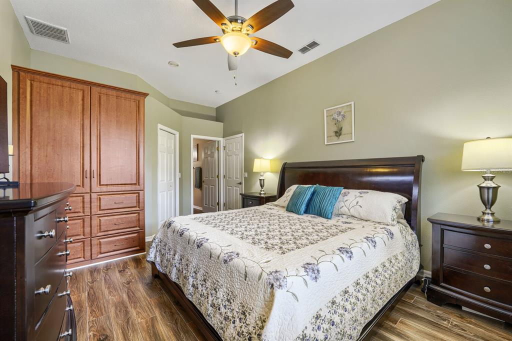 11330 Tee Time Circle New Port Richey, FL 34654 - Photo 18 of 34