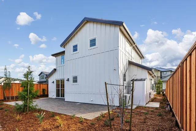 $2,199,000 | 577 Creekside Drive, Half Moon Bay, CA 94019