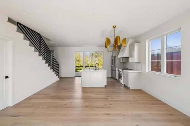 $2,199,000 | 577 Creekside Drive, Half Moon Bay, CA 94019