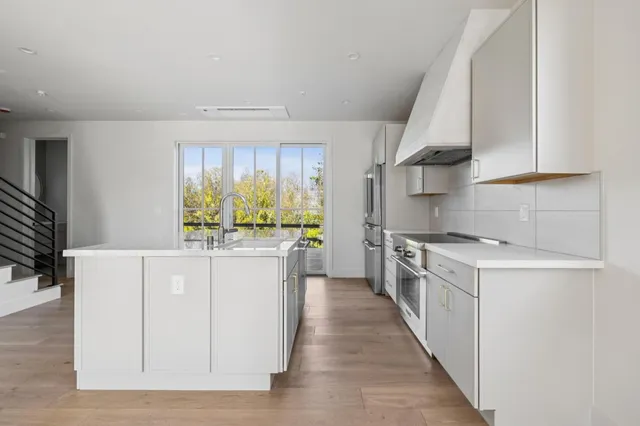 $2,199,000 | 577 Creekside Drive, Half Moon Bay, CA 94019