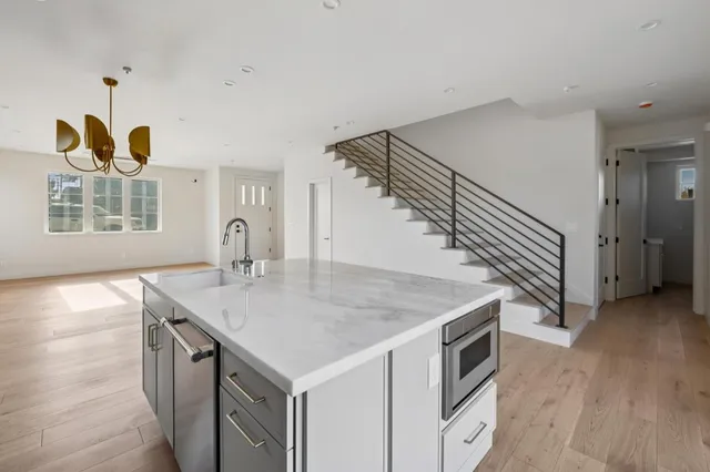 $2,199,000 | 577 Creekside Drive, Half Moon Bay, CA 94019