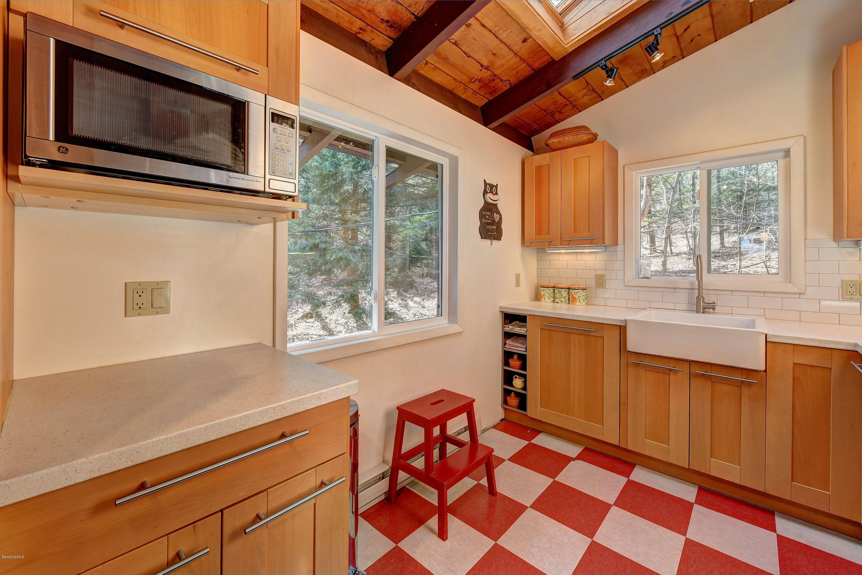 228 Kitchen