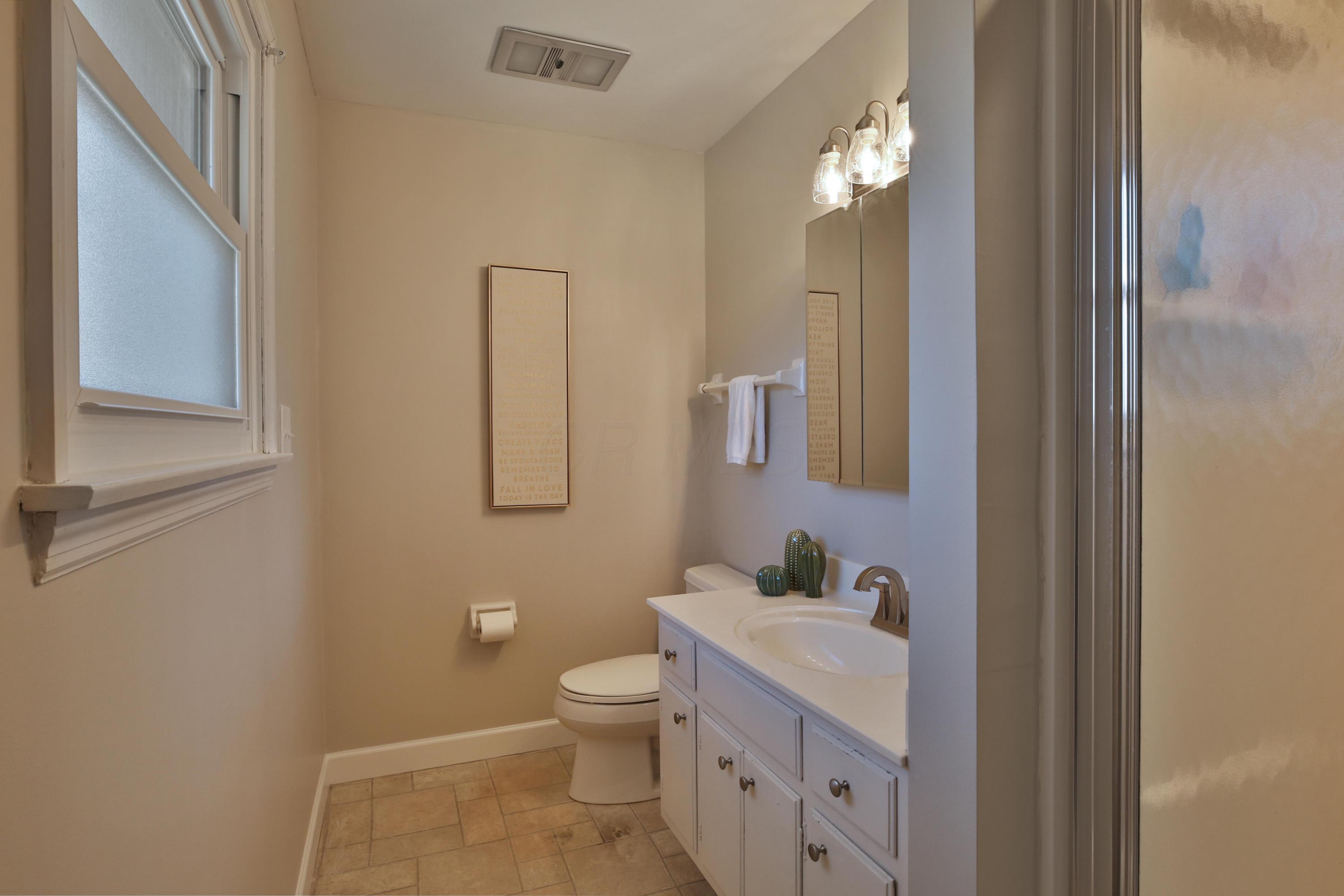 7070 Rieber Street Worthington, OH 43085 - Photo 16 of 38