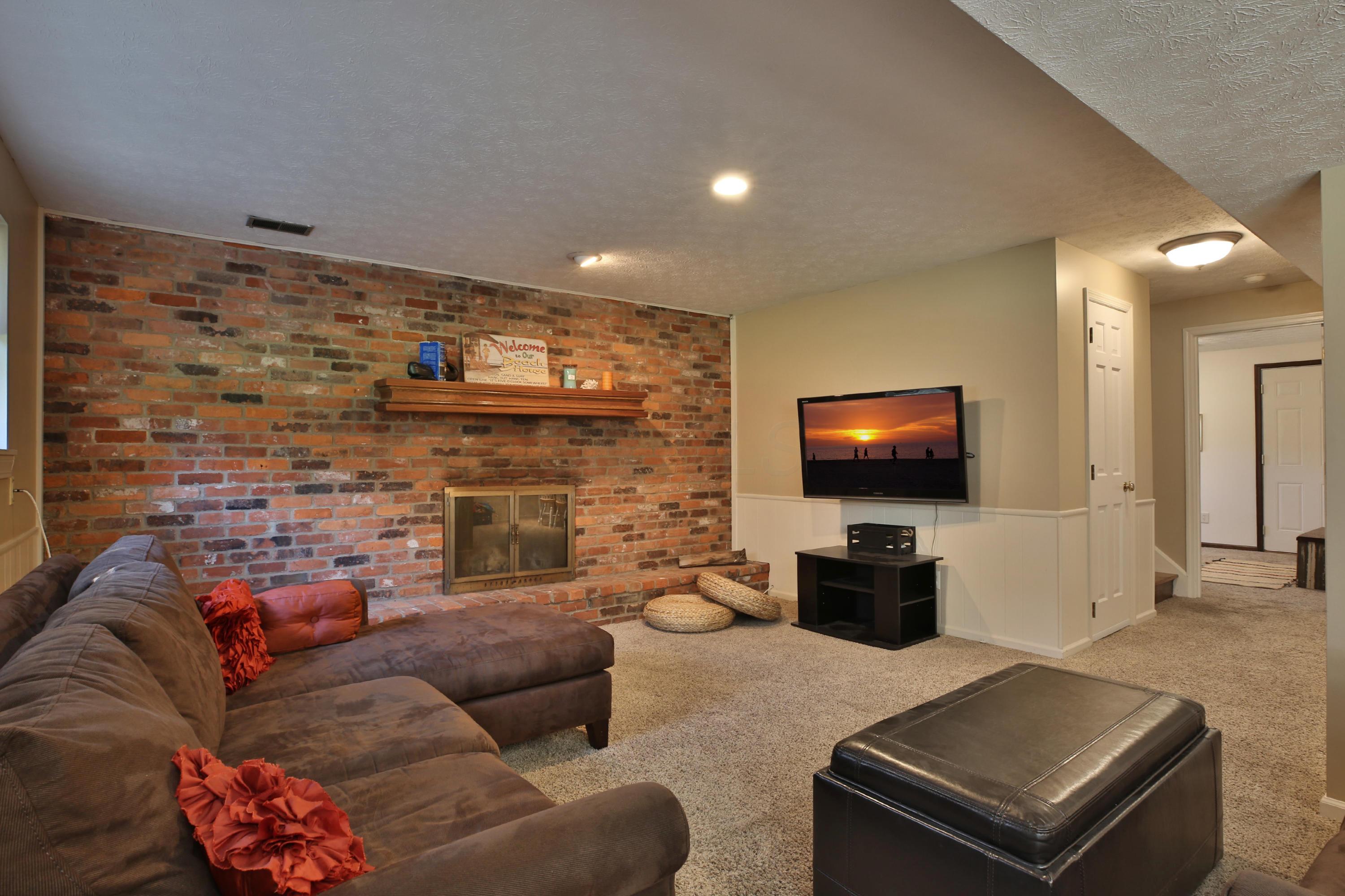7070 Rieber Street Worthington, OH 43085 - Photo 23 of 38