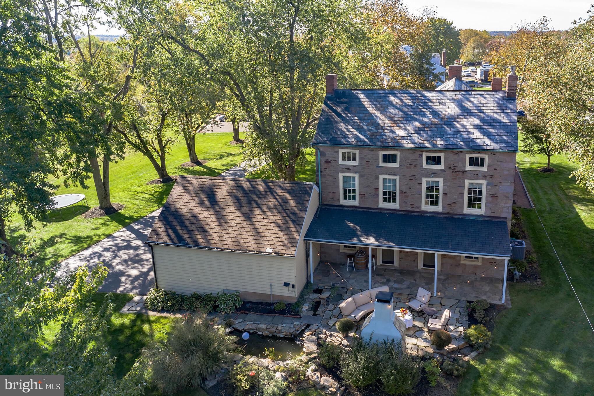 121 Durham Road Newtown, PA 18940 - Photo 3 of 56