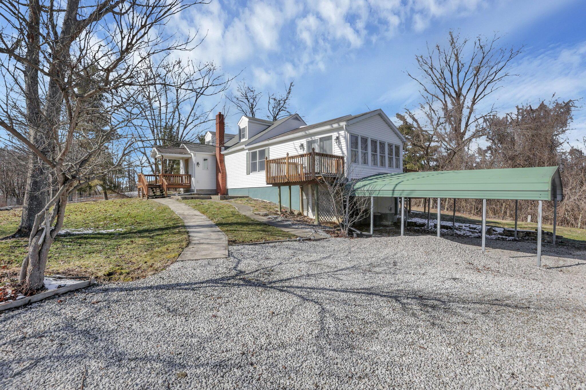 5850 Borah Hill Road Lancaster, OH 43130 - Photo 2 of 60 Gallery Image 2