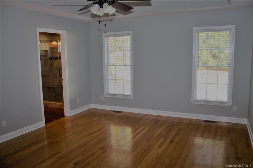 713 Flamingo Road Clover, SC 29710 - Photo 14 of 24