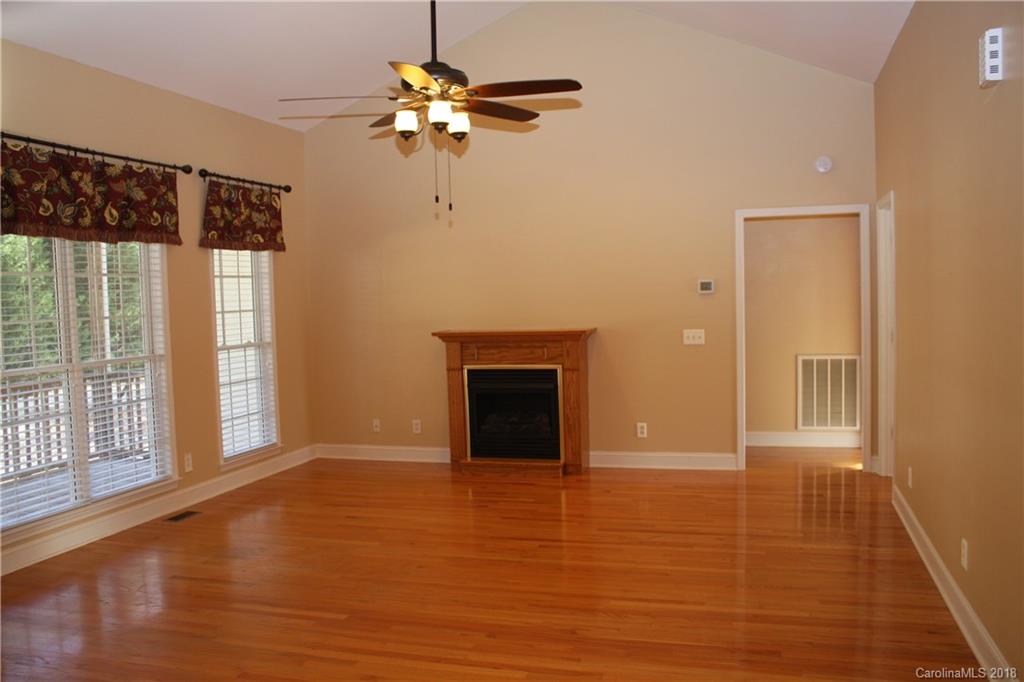 713 Flamingo Road Clover, SC 29710 - Photo 7 of 24