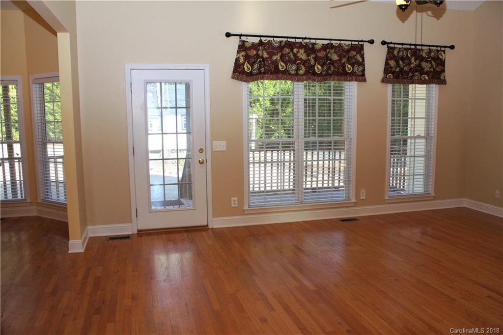713 Flamingo Road Clover, SC 29710 - Photo 8 of 24