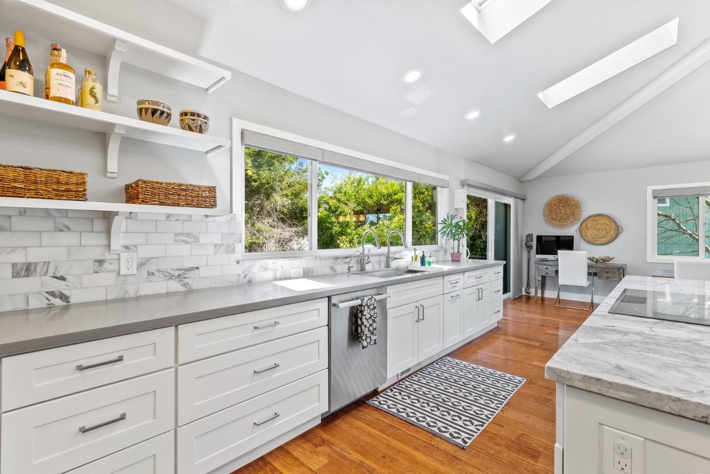 21701 Summit Road Los Gatos, CA 95033 - Photo 15 of 42 Gallery Image 15