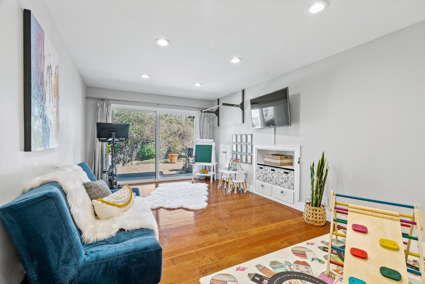 21701 Summit Road Los Gatos, CA 95033 - Photo 18 of 42 Gallery Image 18
