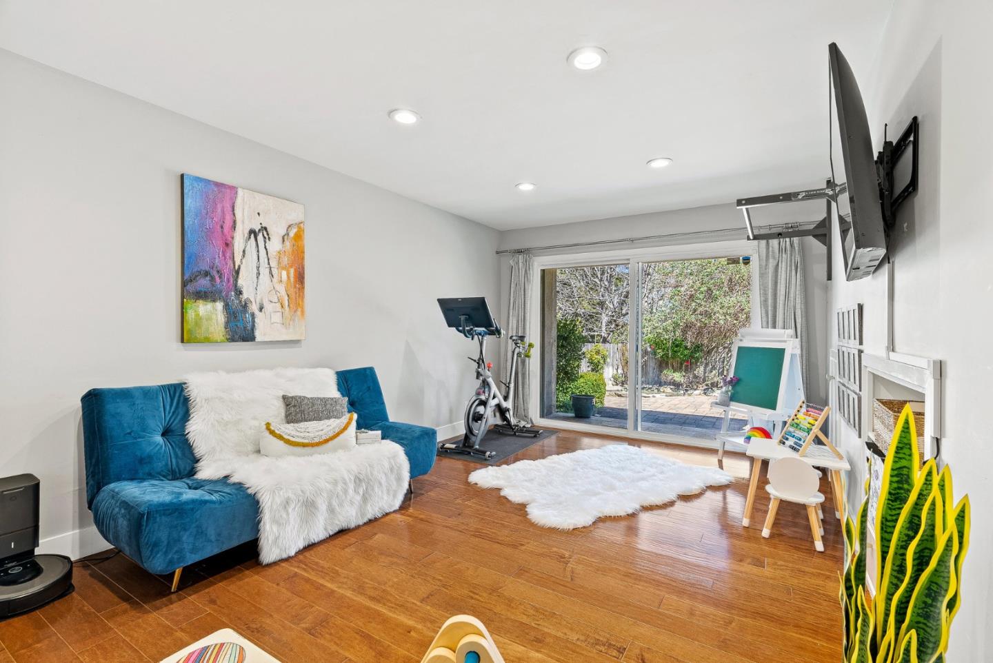 21701 Summit Road Los Gatos, CA 95033 - Photo 19 of 42 Gallery Image 19