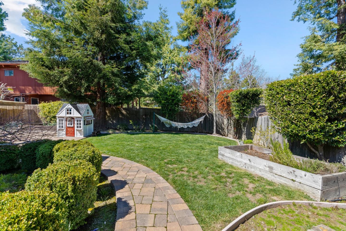 21701 Summit Road Los Gatos, CA 95033 - Photo 35 of 42 Gallery Image 35