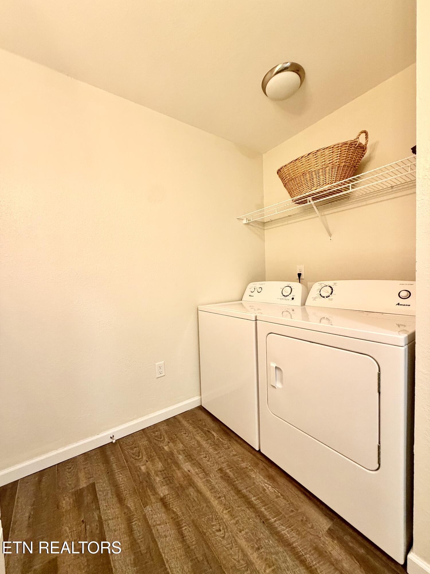 668 Town Creek Road Speedwell, TN 37870 - Photo 9 of 11 IMG_5140