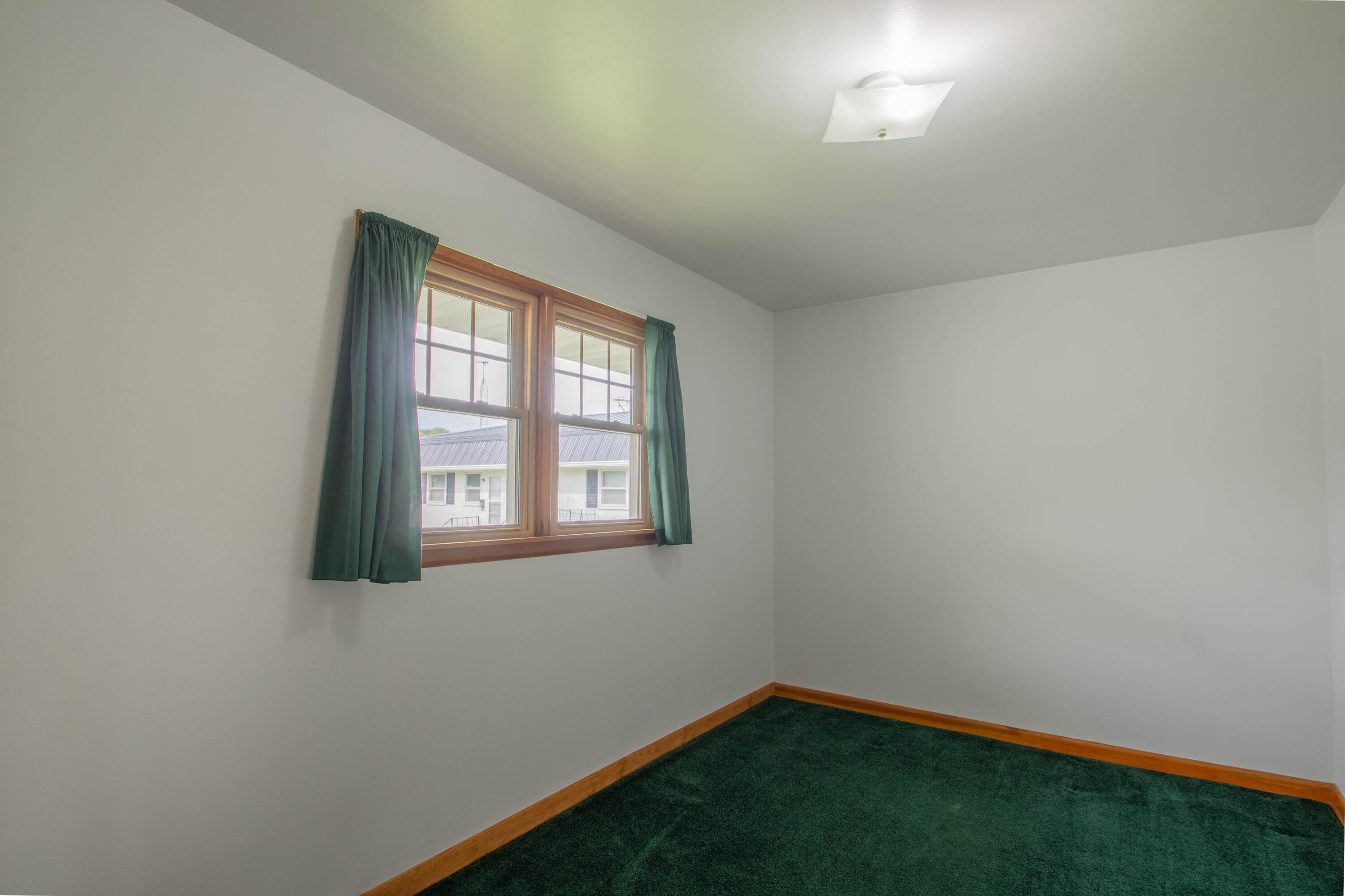 315 Edison Street Waterloo, WI 53594 - Photo 40 of 51 Den