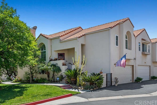 11345 Old Ranch Circle Chatsworth, CA 91311 - Photo 1 of 1