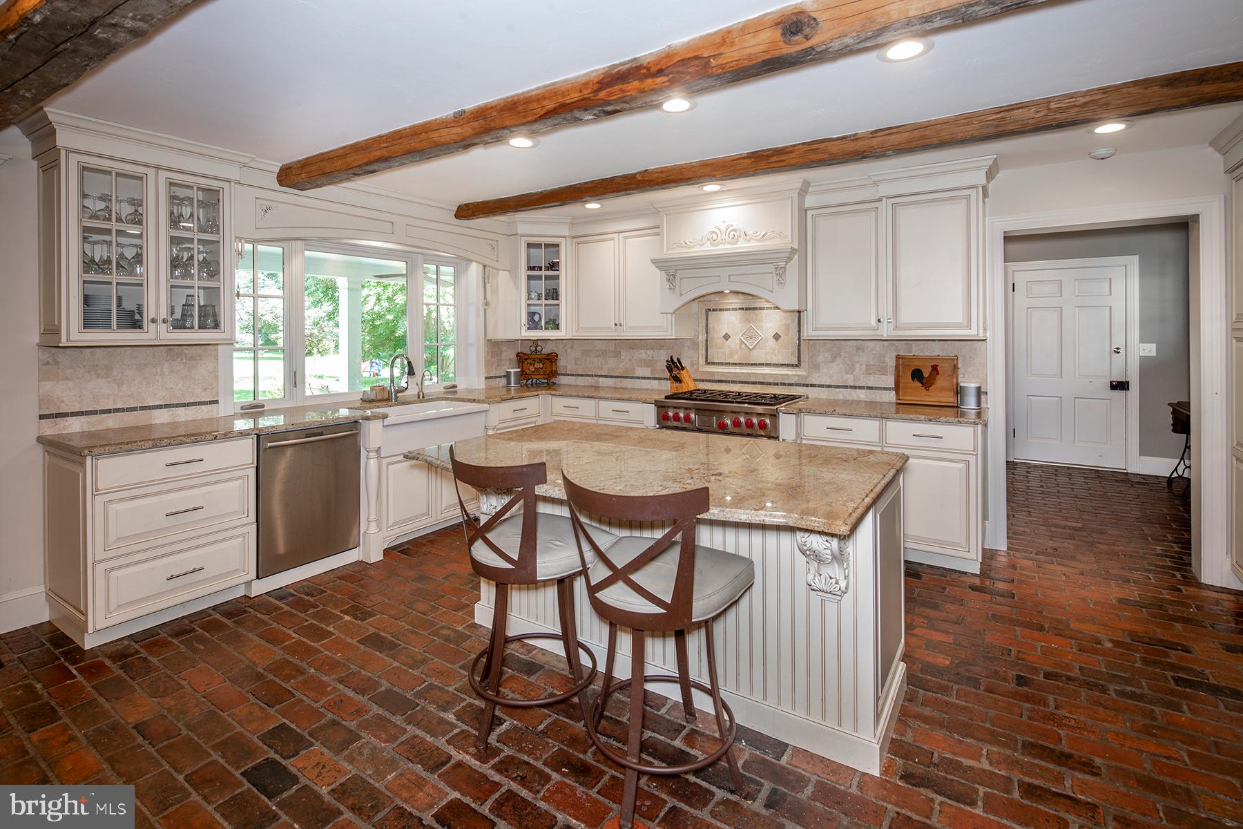 1295 Argyle Road Berwyn, PA 19312 - Photo 8 of 34 Kitchen