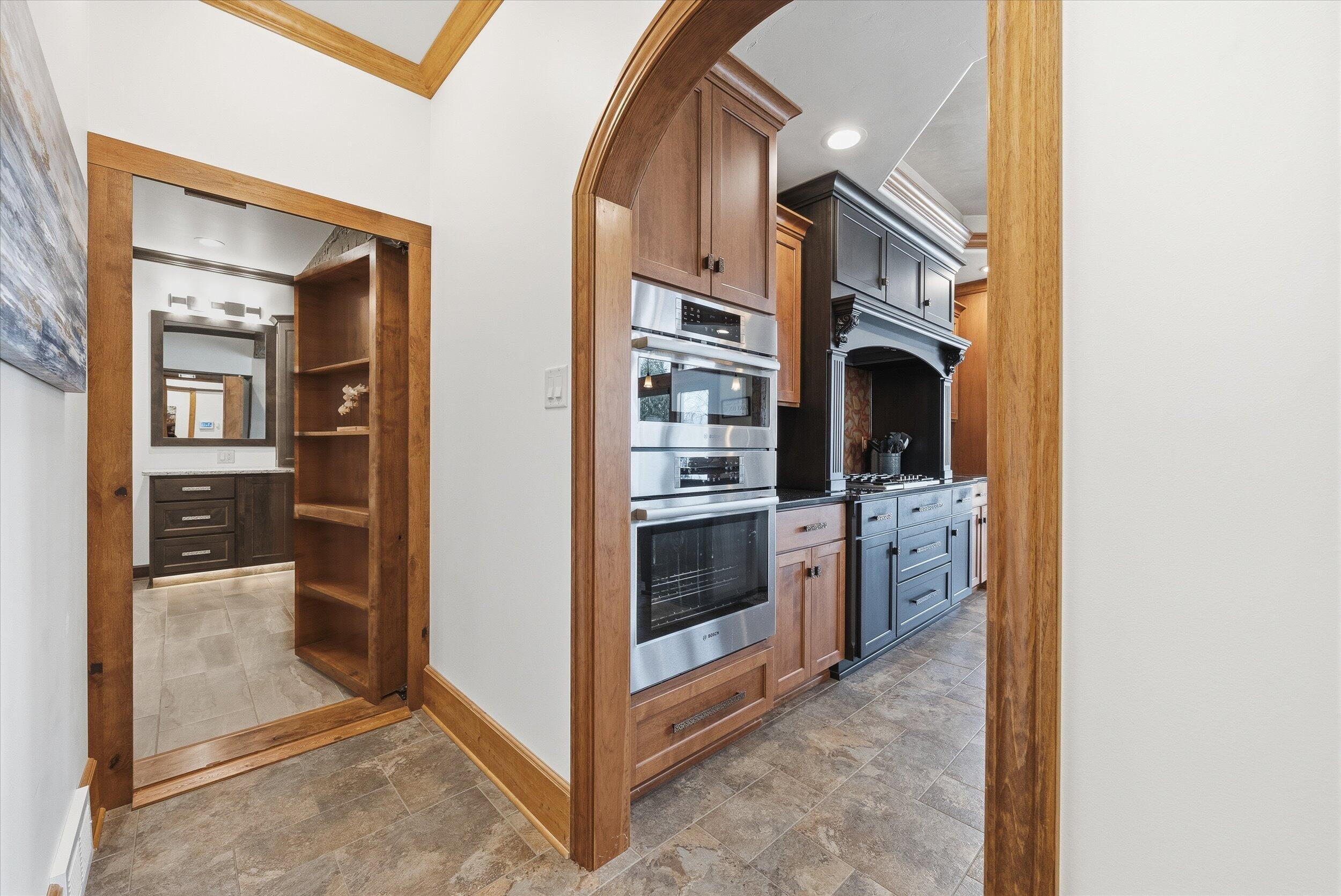 405 Lake Drive Random Lake, WI 53075 - Photo 16 of 59 16-Murphy Door To Primary Bedroom