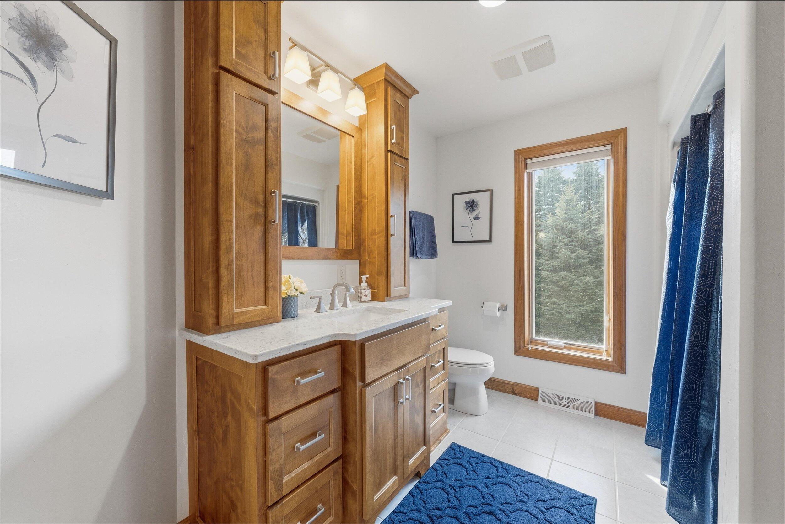 405 Lake Drive Random Lake, WI 53075 - Photo 29 of 59 29-Bathroom