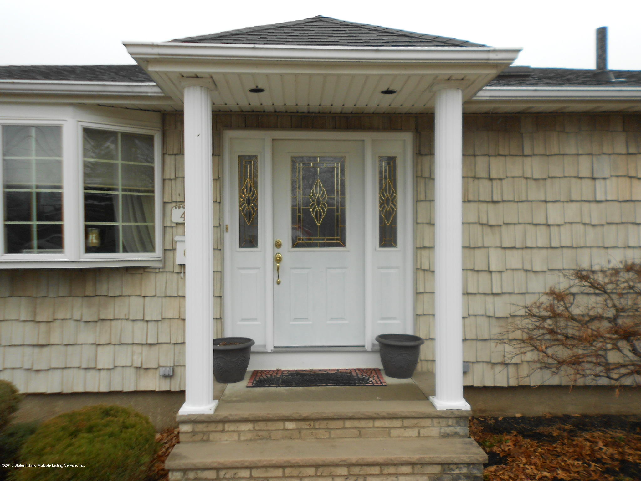 417 Riga Street Staten Island, NY 10306 - Photo 2 of 22 DSCN5085.JPG