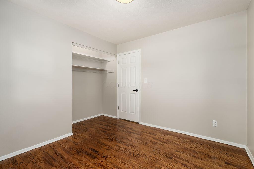 6336 Karl Road Columbus, OH 43229 - Photo 19 of 37 2nd bedroom
