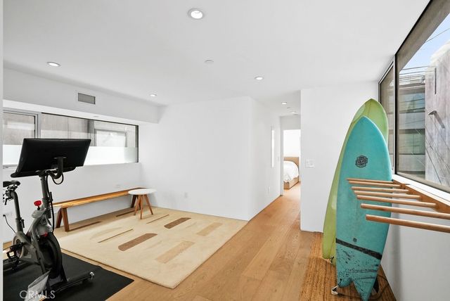 $3,950,000 | 304 Grand Boulevard, Venice, CA 90291