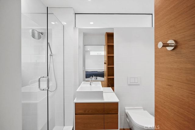 $3,950,000 | 304 Grand Boulevard, Venice, CA 90291