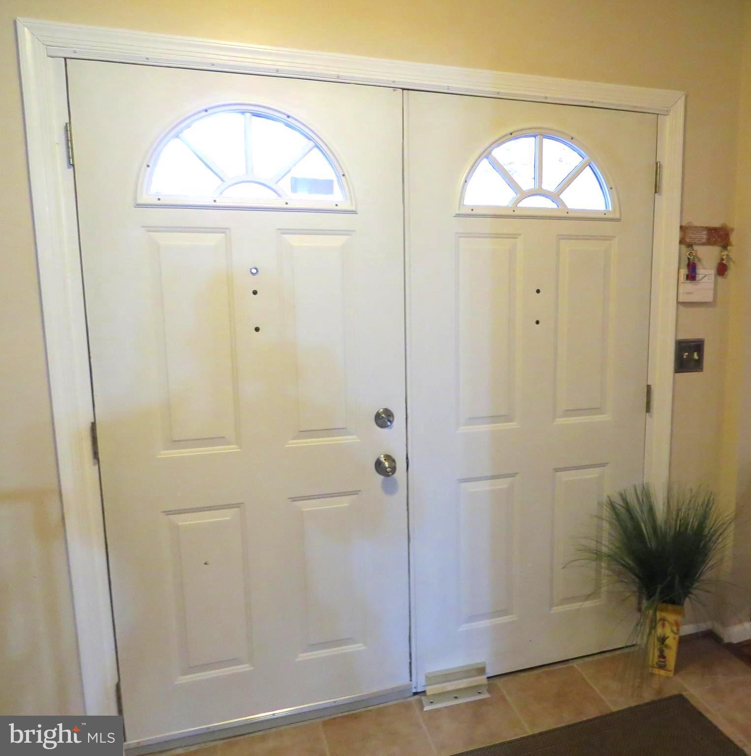 8409 Margo Road Lanham, MD 20706 - Photo 2 of 31 Gallery Image 2